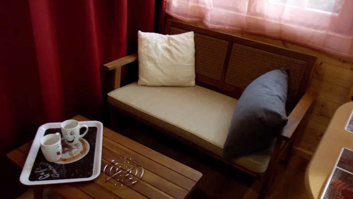 Roulotte du Grand Pré d'Ardot