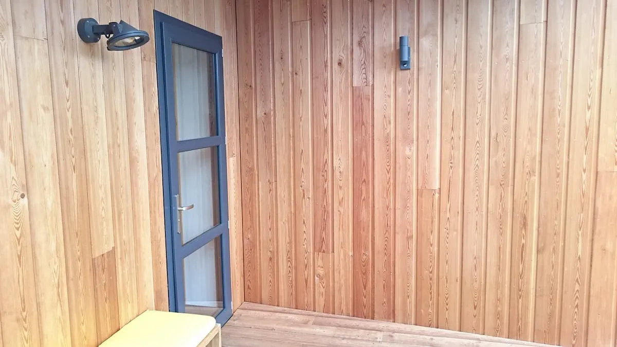 Gîte le Guesthouse - spacieux, piscine et vue montagnes 3pers