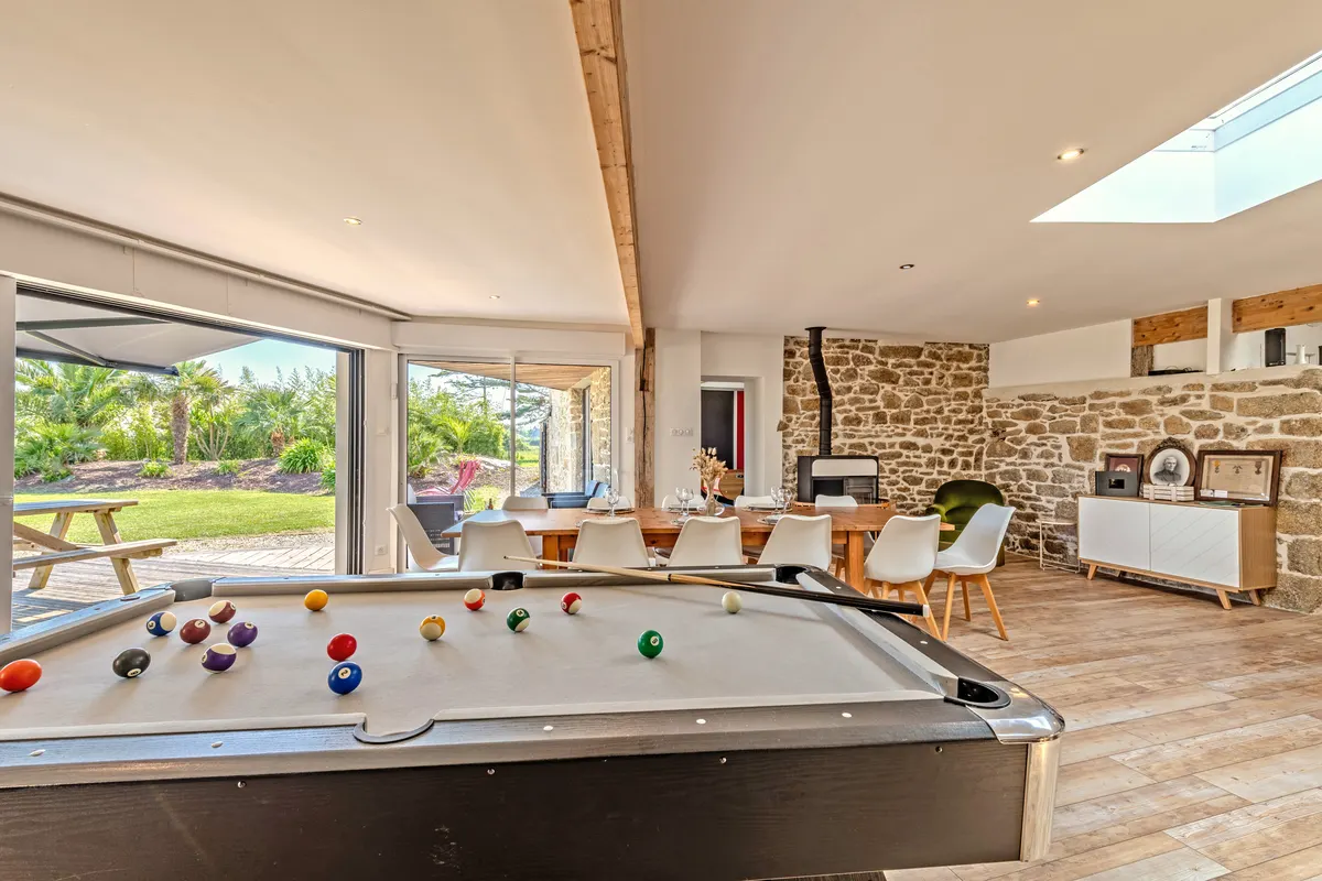 Villa Léonie — Gîte premium avec piscine intérieure chauffée toute l’année, proche de Ménéham (Côte des Légendes)