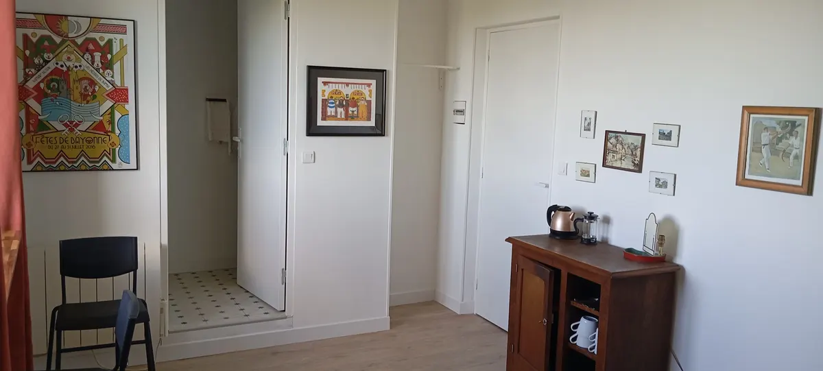 Chambre gite d'étape - Chambre Basque - Maison d'Osquich