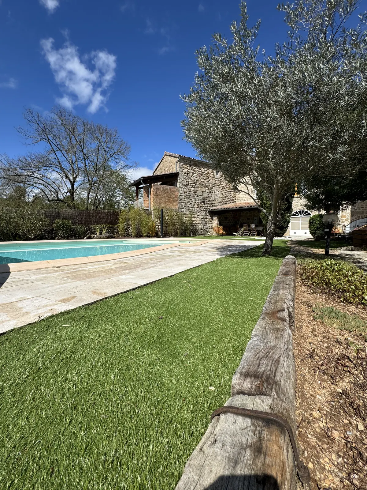 Maison 4/6 à 8/14 personnes en Basse Ardèche !