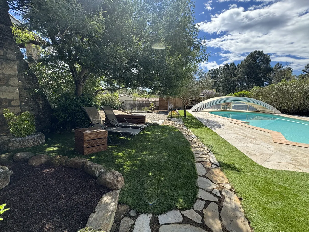 Maison 4/6 à 8/14 personnes en Basse Ardèche !
