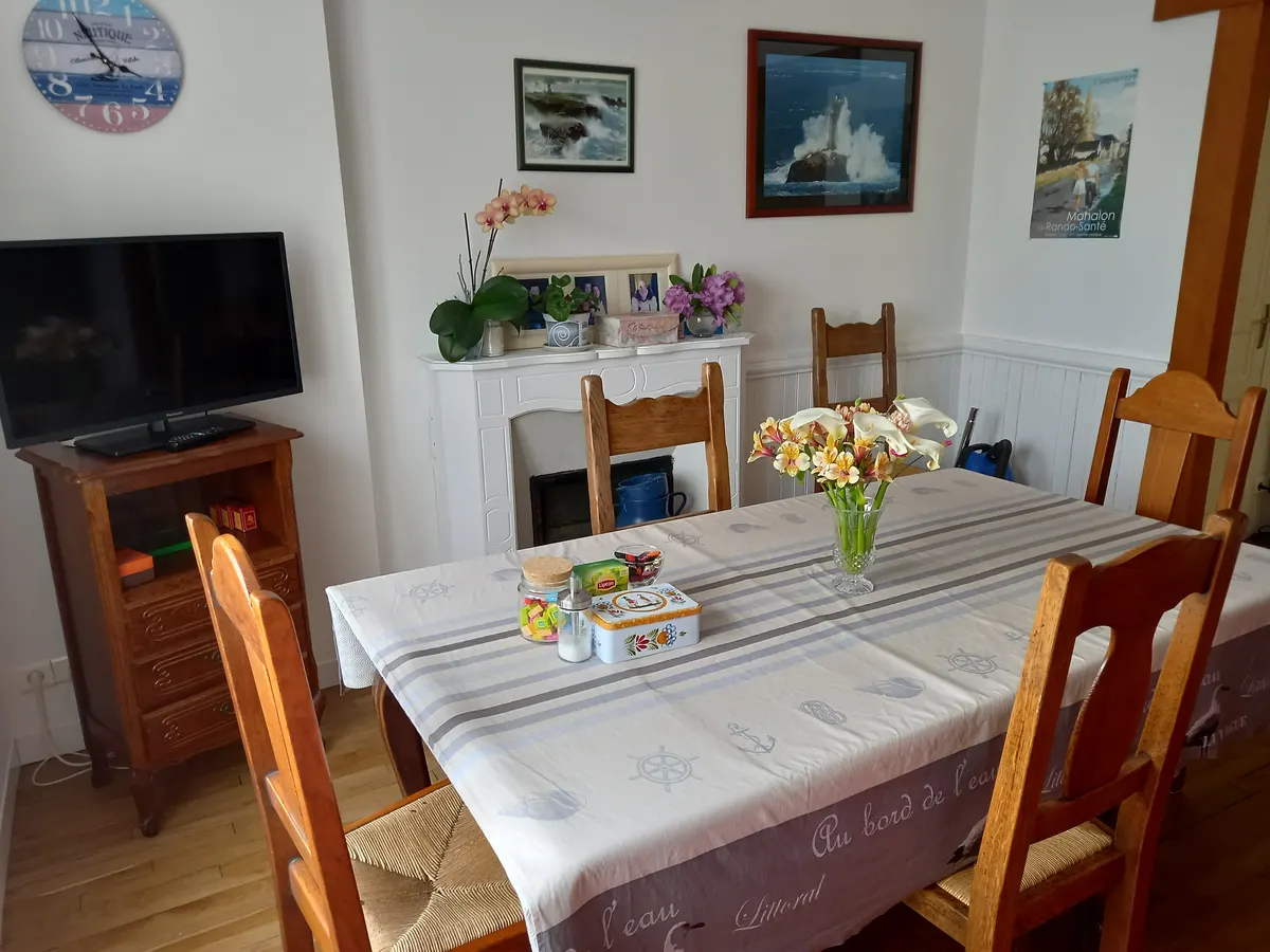 CHAMBRE D'HOTES DU MENHIR