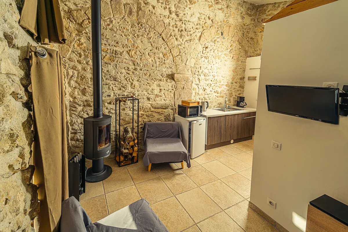 Chambre double l'étable au Château de Villelongue, dans l'Aude, Pays Cathare, animaux admis