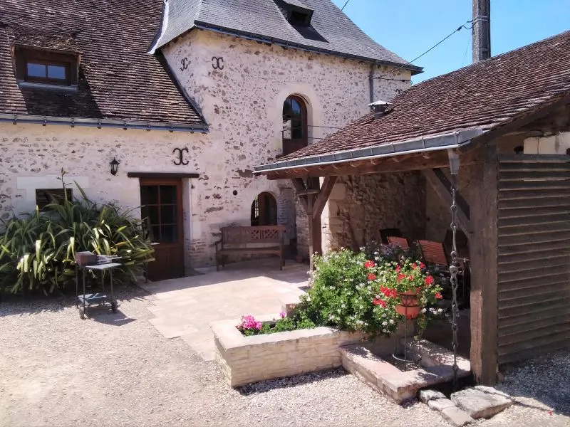 LE LOGIS DU PAVILLON à  Baugeois- vallée en Anjou VERT