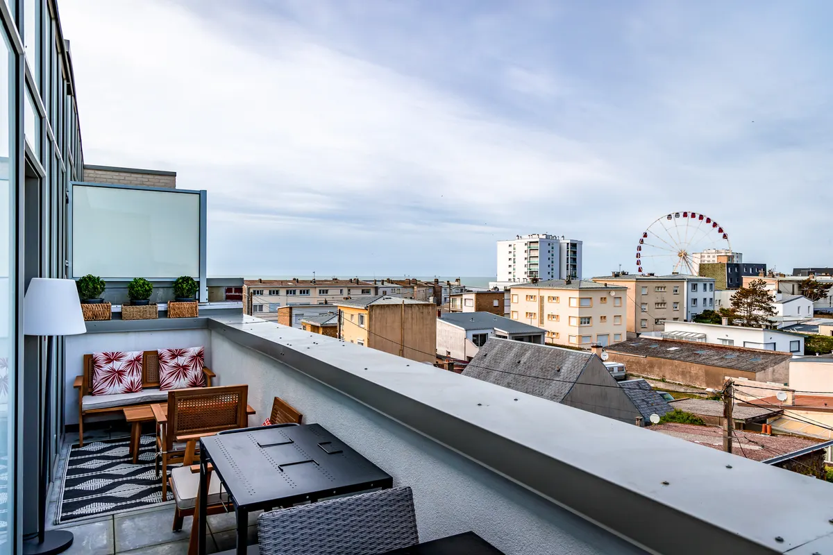LE ST-EXUPERY - Studio de standing - Vue mer - Terrasse - Parking privé - A 150 m de la Plage