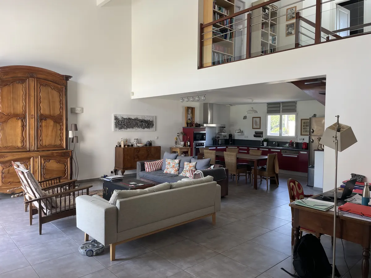 Maison aux portes de Bordeaux proche Bassin Arcachon piscine SPA jardin