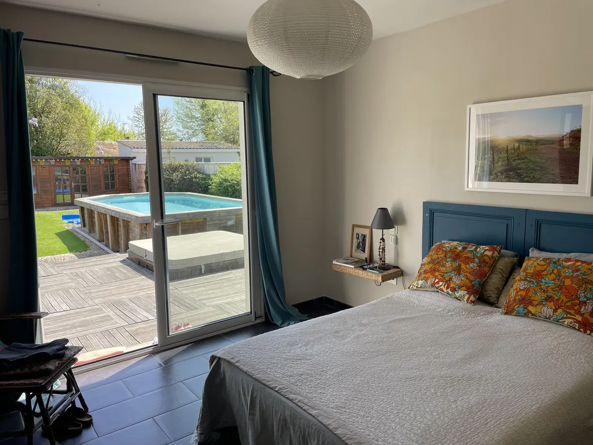 Maison aux portes de Bordeaux proche Bassin Arcachon piscine SPA jardin