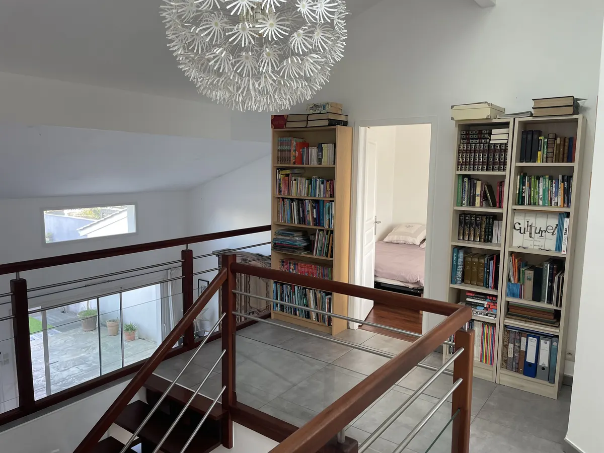 Maison aux portes de Bordeaux proche Bassin Arcachon piscine SPA jardin