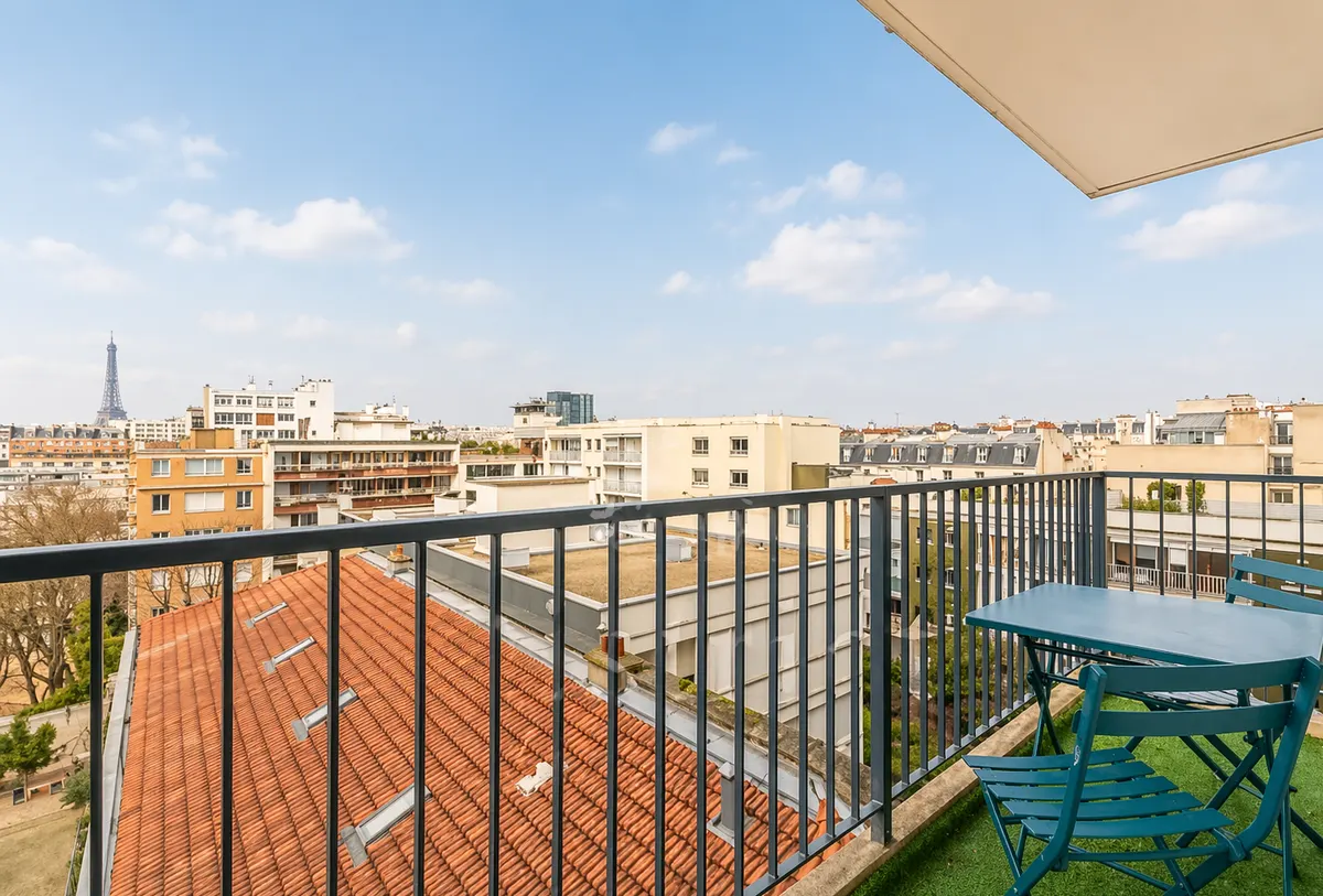 Appartement 2 pièces avec vue Tour Eiffel - Paris 15ème