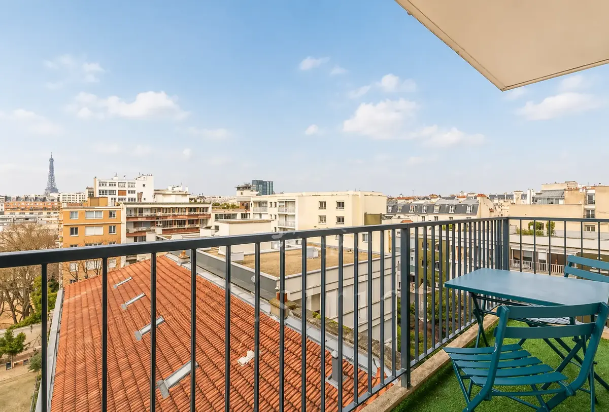 Appartement 2 pièces avec vue Tour Eiffel - Paris 15ème