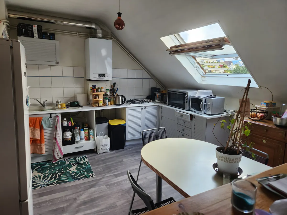 Chambre privée à 10 min de la Gare et de la vieille villr
