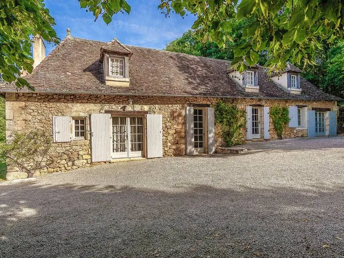Gite 70 m2 ,jardin ombragé,vulcania