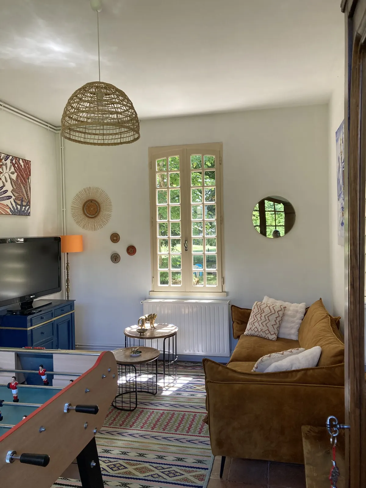 Grande maison avec piscine, parc & boulodrome