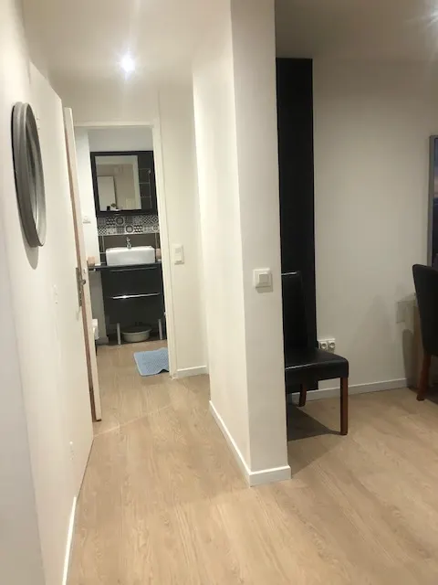2 Appartements identiques à la même adresse CHEZ VIORIKA