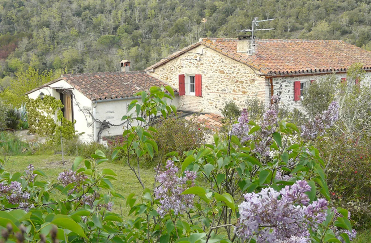 Mas de charme pour 2 avec terrasses et jardin près de Céret- La Batallola
