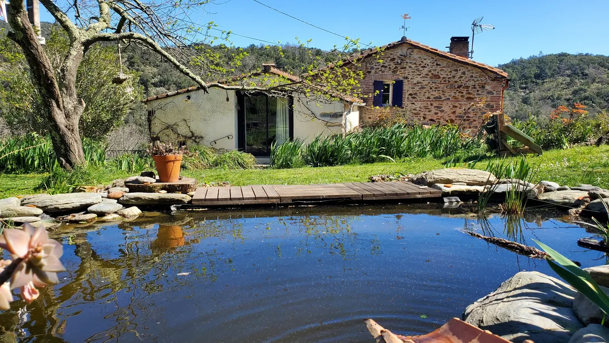 Mas de charme pour 2 avec terrasses et jardin près de Céret- La Batallola