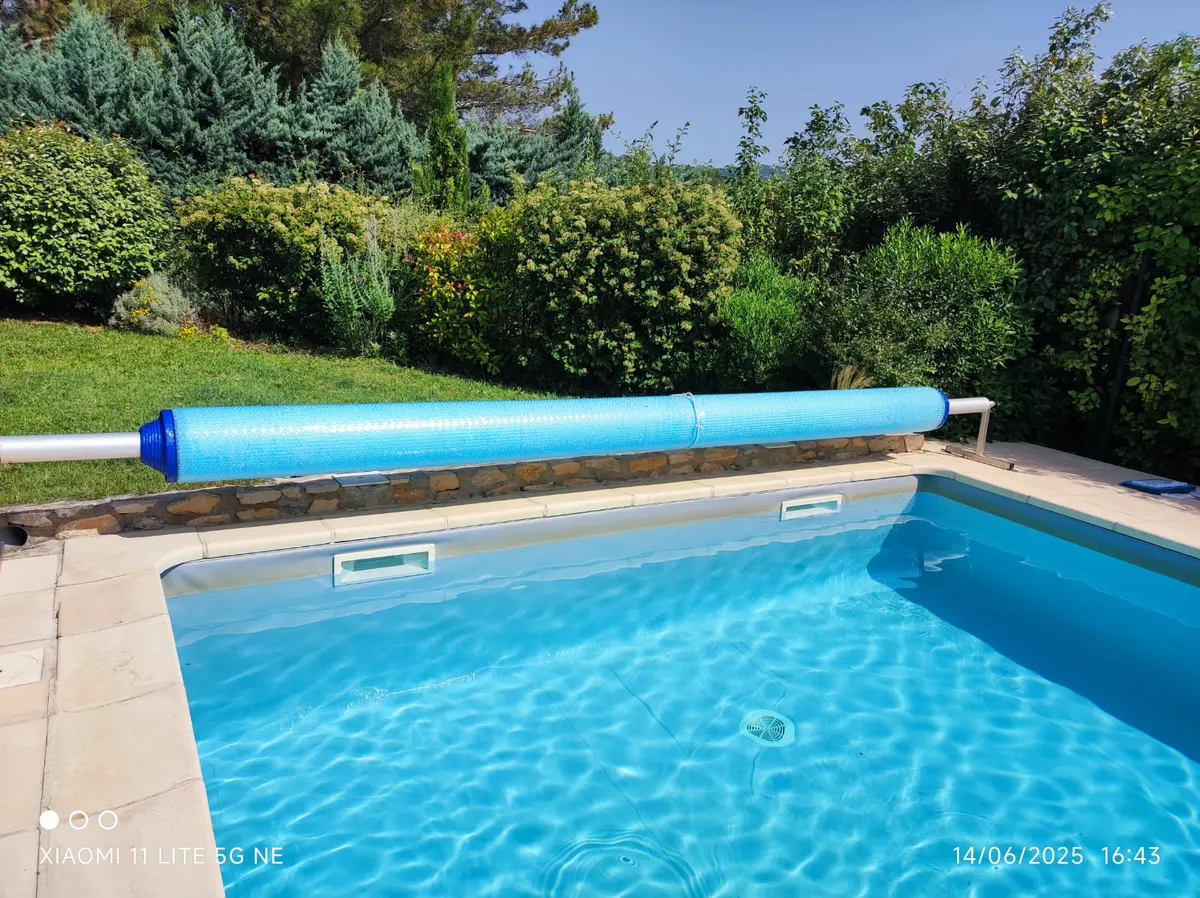 GITE AUX 4 SAISONS - LUBERON - RUSTREL