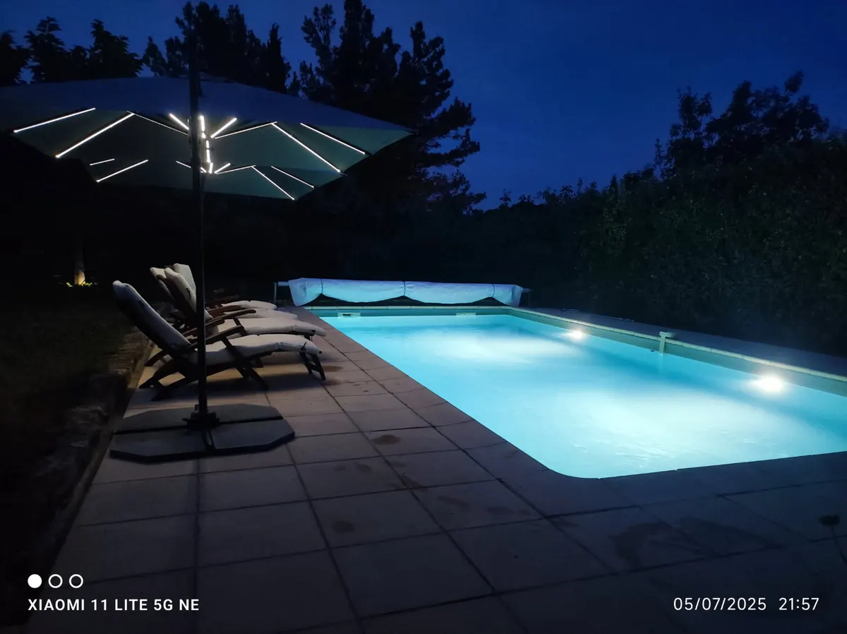 GITE AUX 4 SAISONS - LUBERON - RUSTREL