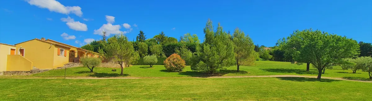 LES LUMIGNONS 💖💖💖 WELCOME TO LUBERON