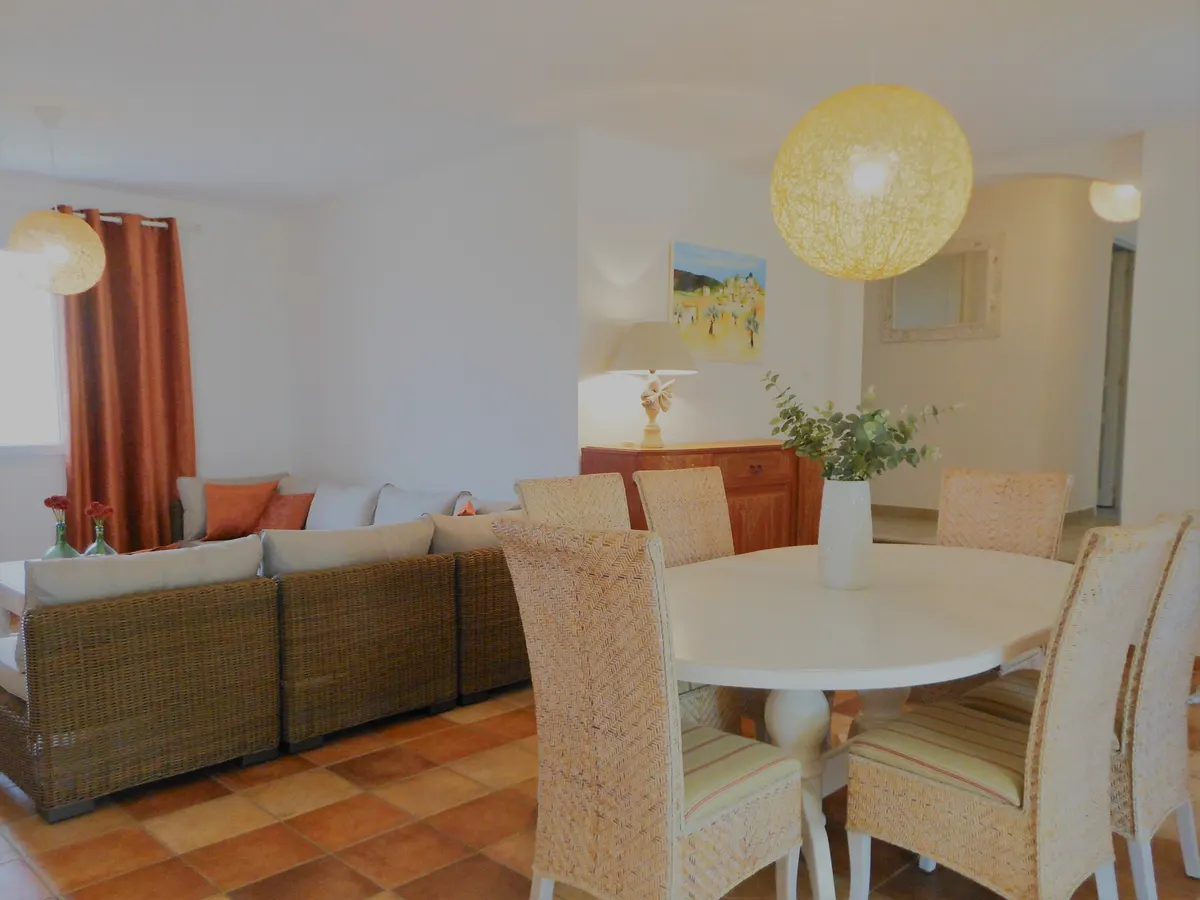 LES LUMIGNONS 💖💖💖 WELCOME TO LUBERON