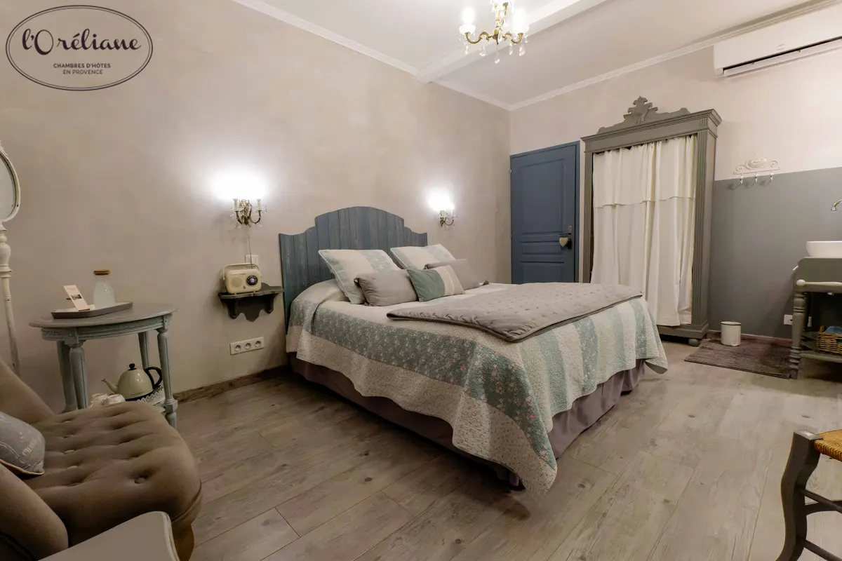 Chambres d'hôtes de charme L'Oréliane en Provence