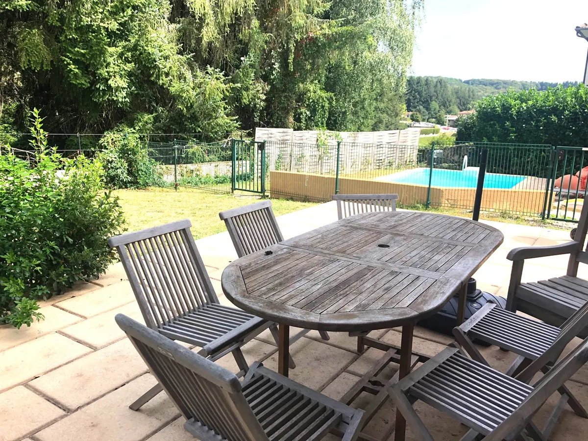 Maison cantal avec piscine chauffée